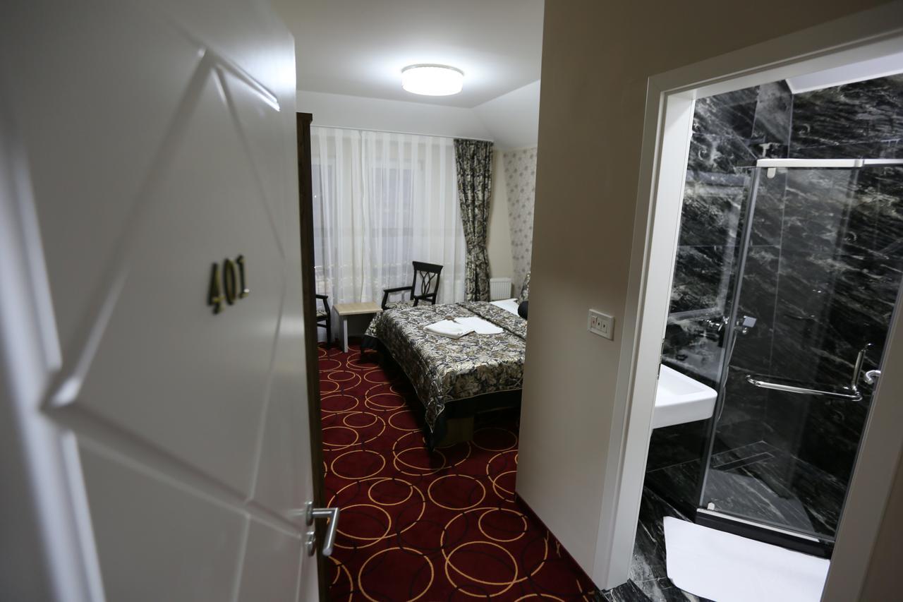 Hotel Pejton Pristina Extérieur photo