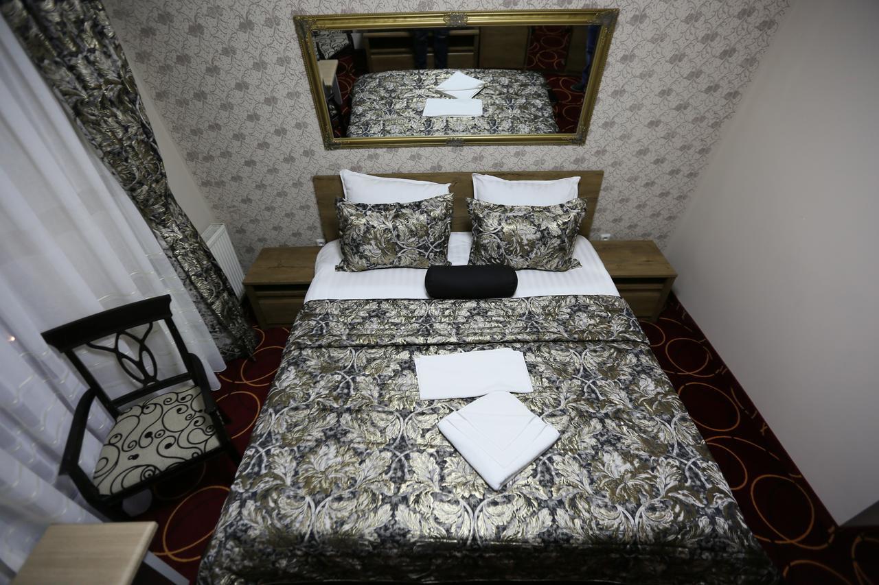 Hotel Pejton Pristina Extérieur photo